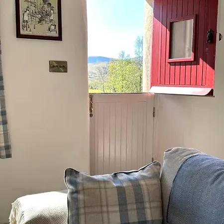 Beautiful Newly Renovated בית נופש