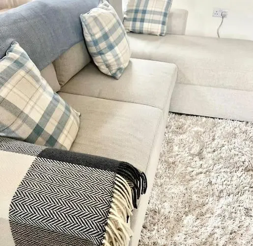 300 Year Old Newly Renovated Cottage, Fast Wifi & Bbq Gortatlea